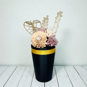 gold trim vase